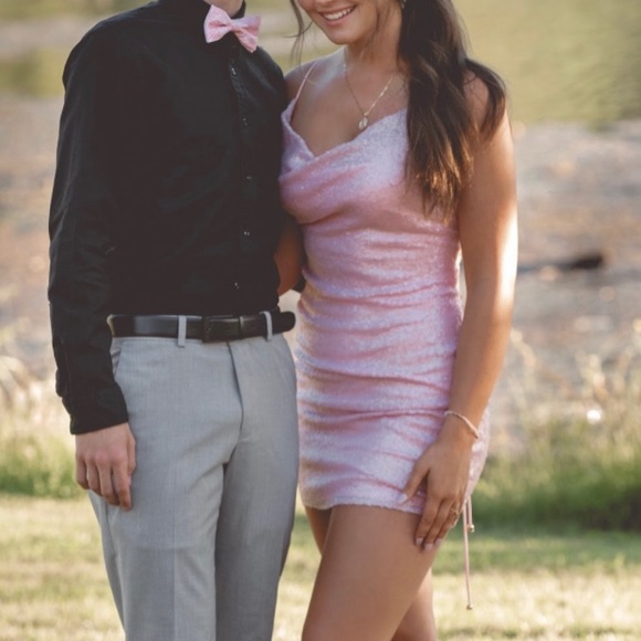 Selfie Leslie Miami Nights Cowl Neck Sequin Mini Dress in light pink - Picture 4 of 8